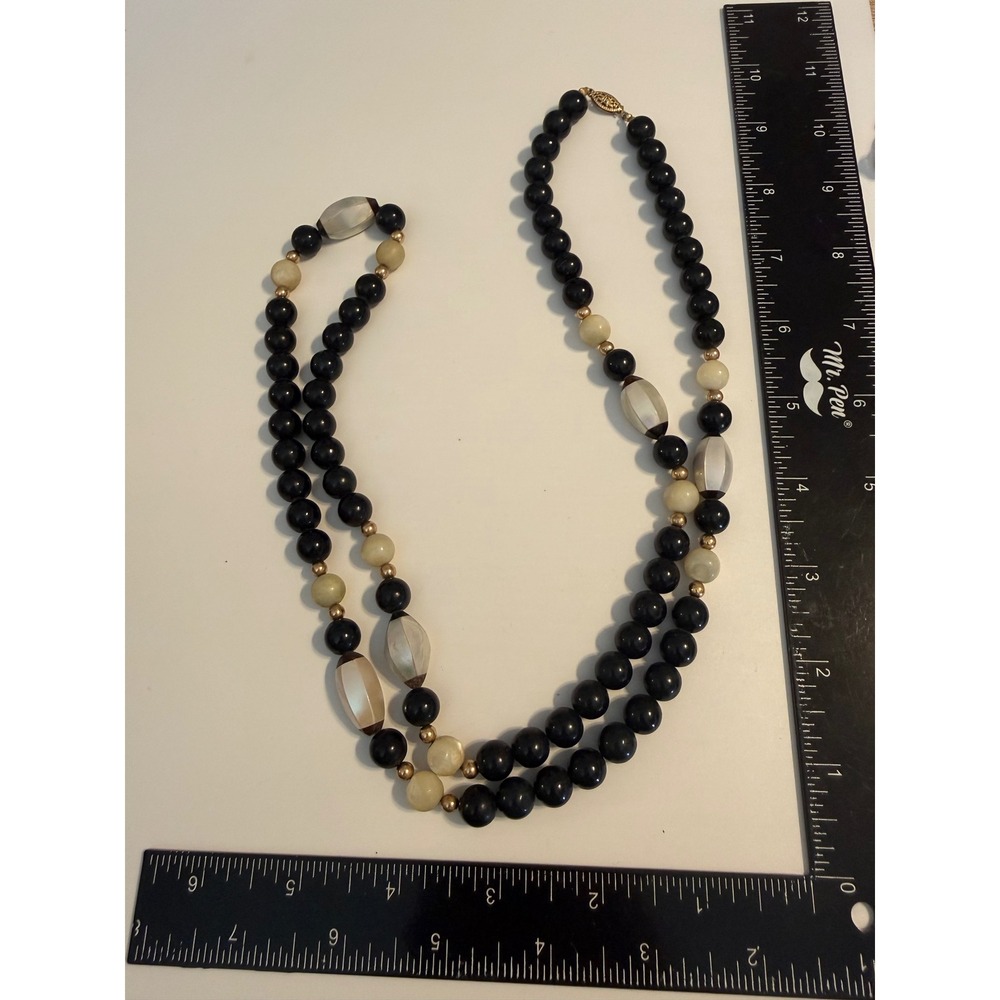 Vintage 12K Gold Filled Black Onyx Mother of Pearl Beaded Necklace 24 Inch Clasp